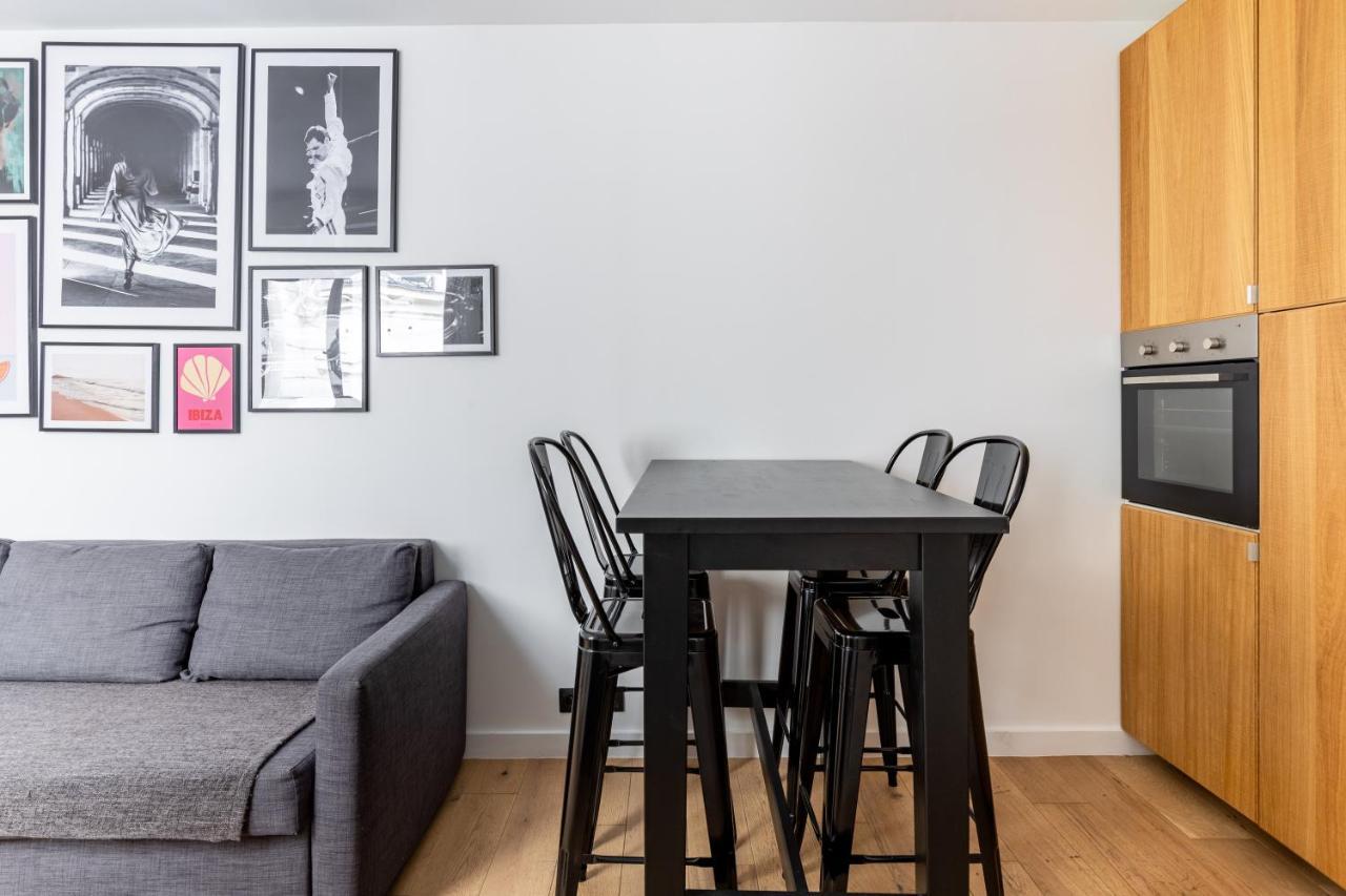 Home Suite Home Gaité Montparnasse 4P Parigi Esterno foto